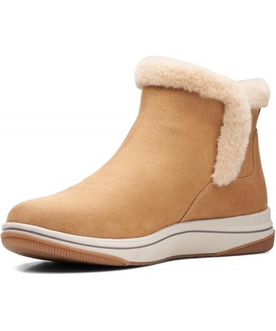 Womens Breeze Fur Tan Textile $32.03 Boots